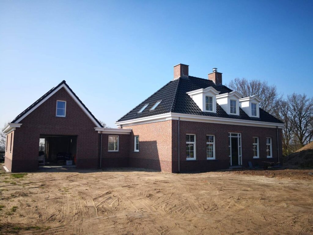 Gehele installatie – Woonhuis Ossendrecht ()